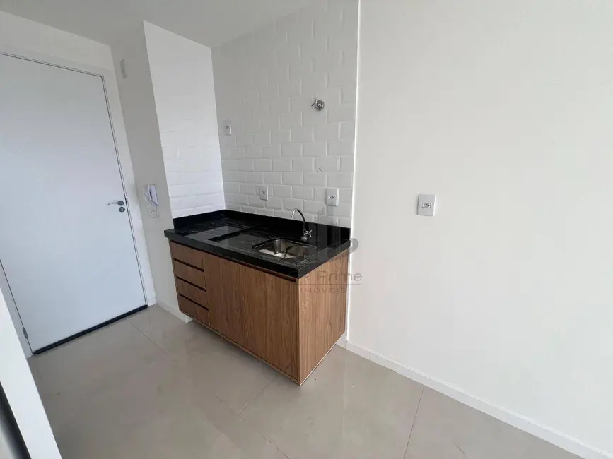 Foto 3 de Apartamento com 1 quarto para alugar, 22m2 em Jardim Amália, Volta Redonda - RJ