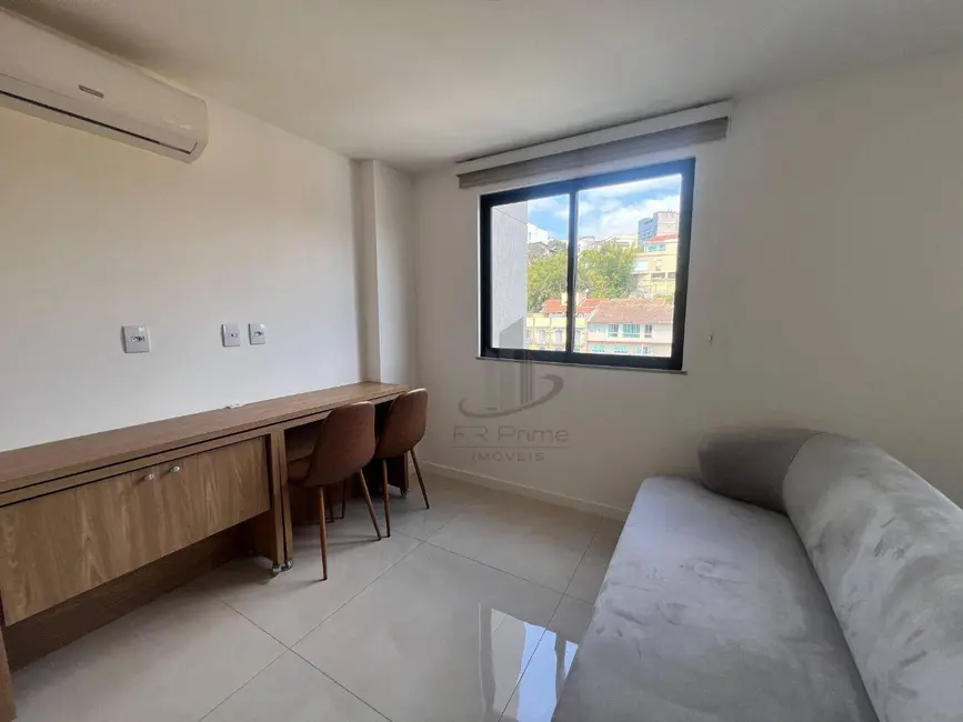 Foto 6 de Apartamento com 1 quarto para alugar, 25m2 em Jardim Amália, Volta Redonda - RJ