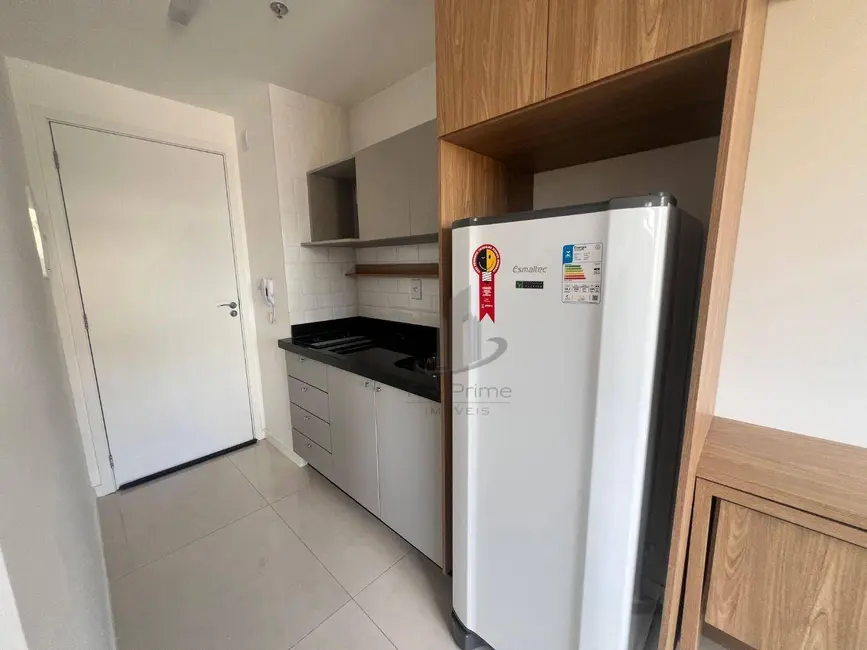 Foto 2 de Apartamento com 1 quarto para alugar, 25m2 em Jardim Amália, Volta Redonda - RJ