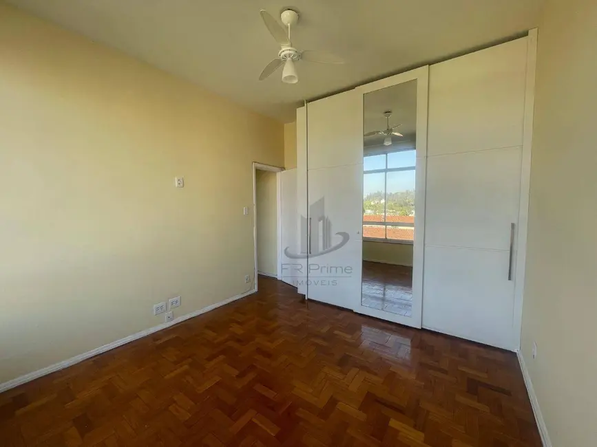 Foto 7 de Apartamento com 3 quartos para alugar, 90m2 em Vila Santa Cecília, Volta Redonda - RJ