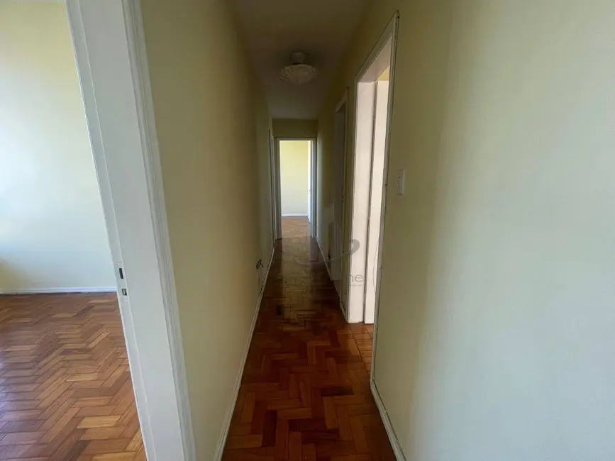 Foto 5 de Apartamento com 3 quartos para alugar, 90m2 em Vila Santa Cecília, Volta Redonda - RJ