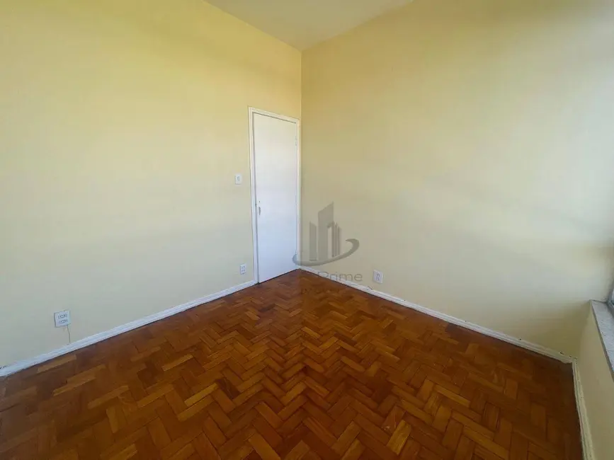 Foto 9 de Apartamento com 3 quartos para alugar, 90m2 em Vila Santa Cecília, Volta Redonda - RJ