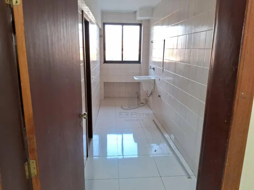 Foto 8 de Apartamento com 3 quartos para alugar, 160m2 em Aterrado, Volta Redonda - RJ