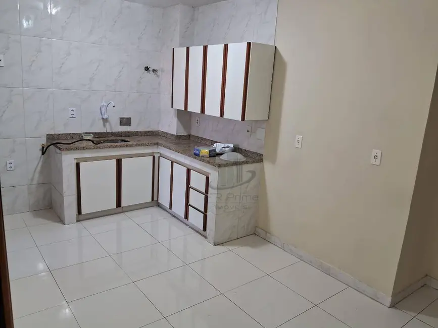 Foto 6 de Apartamento com 3 quartos para alugar, 160m2 em Aterrado, Volta Redonda - RJ