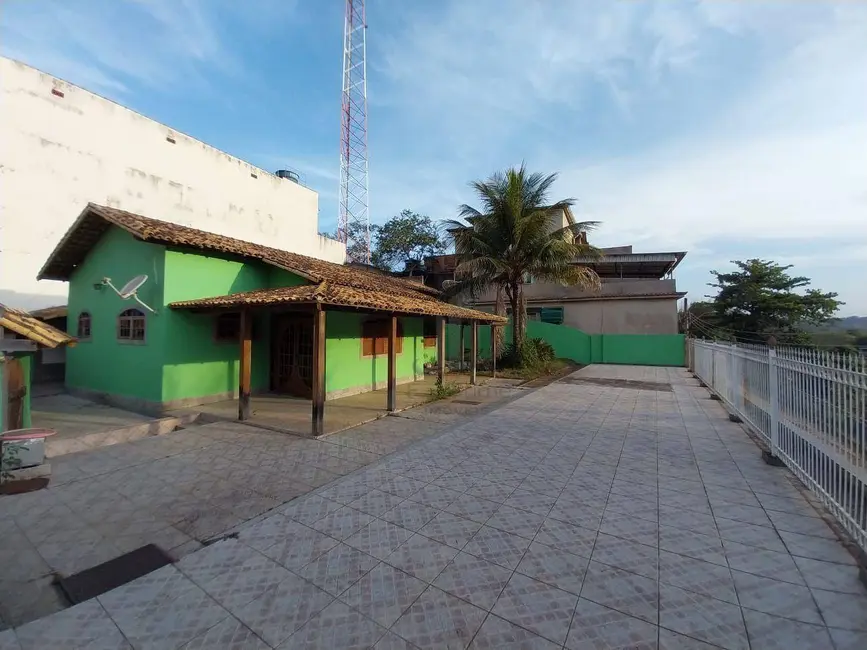Casa com 3 quartos à venda, 408m2 em Metalúrgica, Barra Do Pirai - RJ - imagem 1 Foto 1 de Casa com 3 quartos à venda, 408m2 em Metalúrgica, Barra Do Pirai - RJ