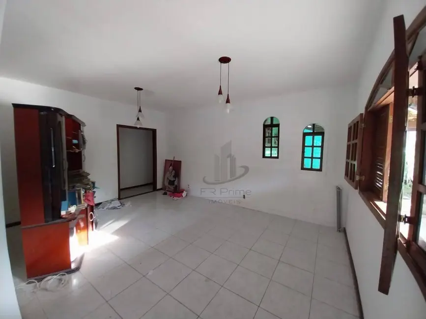 Casa com 3 quartos à venda, 408m2 em Metalúrgica, Barra Do Pirai - RJ - imagem 5 Foto 5 de Casa com 3 quartos à venda, 408m2 em Metalúrgica, Barra Do Pirai - RJ