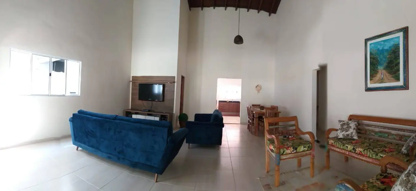 Casa com 3 quartos à venda, 511m2 em Ubatuba - SP - imagem 8 Foto 8 de Casa com 3 quartos à venda, 511m2 em Ubatuba - SP