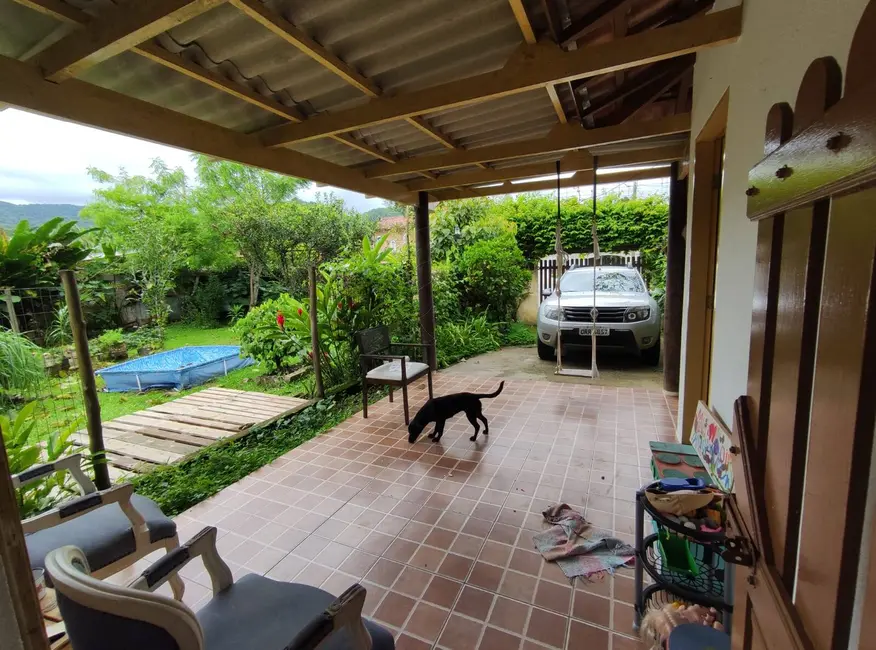 Foto 2 de Casa com 3 quartos à venda, 360m2 em Ubatuba - SP