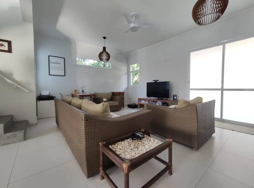 Foto 7 de Casa com 4 quartos à venda, 450m2 em Ubatuba - SP