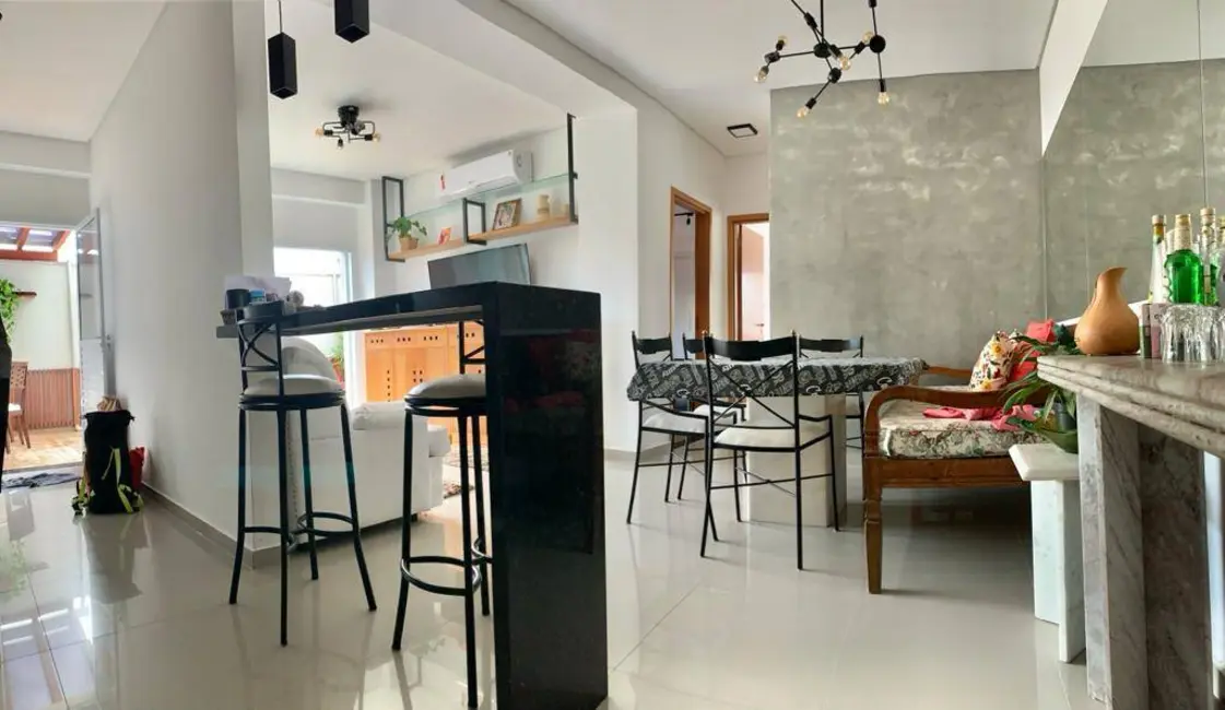 Foto 7 de Apartamento com 2 quartos à venda, 116m2 em Centro, Ubatuba - SP