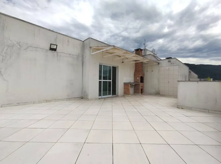 Foto 3 de Cobertura com 4 quartos à venda e para alugar, 180m2 em Centro, Ubatuba - SP