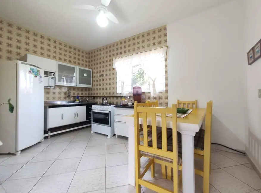 Apartamento à venda, 89m2 em Ubatuba - SP - imagem 17 Foto 17 de Apartamento à venda, 89m2 em Ubatuba - SP
