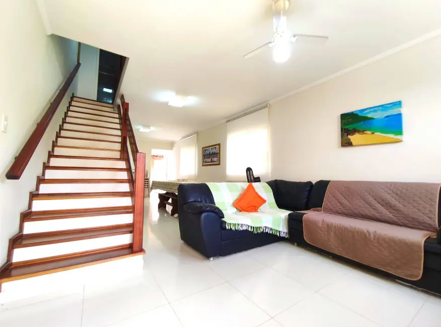 Foto 9 de Casa à venda, 170m2 em Ubatuba - SP