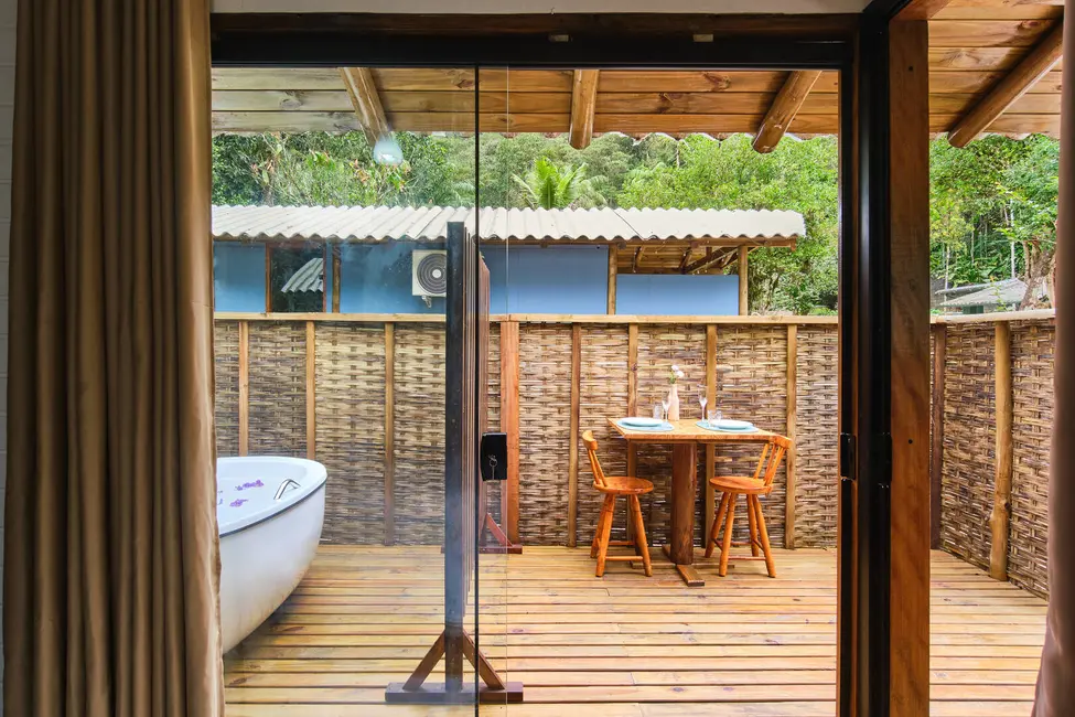 Foto 3 de Chácara com 5 quartos à venda, 1800m2 em Ubatuba - SP