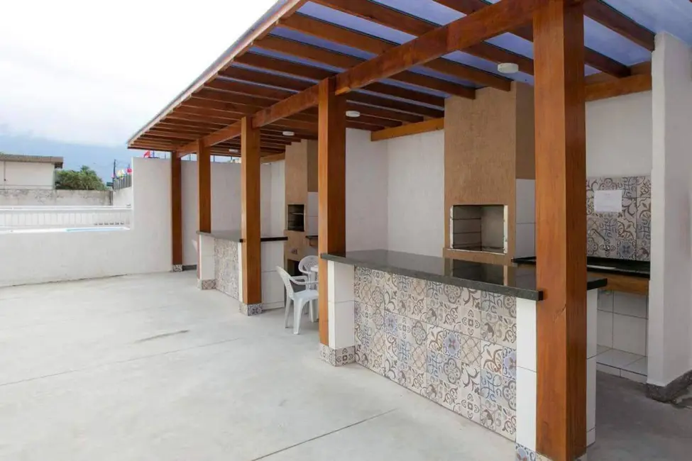 Foto 2 de Apartamento com 2 quartos à venda, 47m2 em Ubatuba - SP