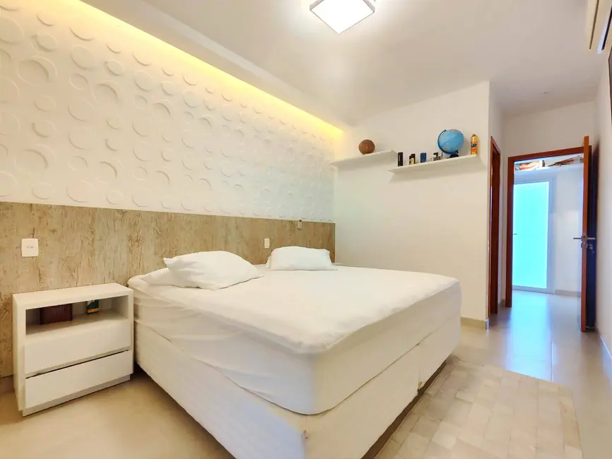 Foto 5 de Cobertura com 3 quartos à venda, 210m2 em Ubatuba - SP