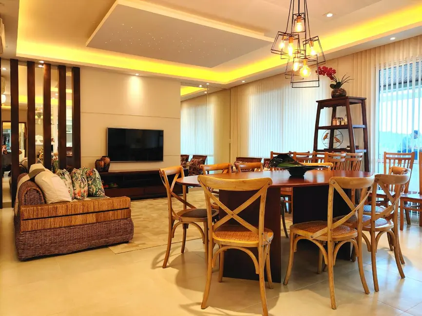 Foto 9 de Cobertura com 3 quartos à venda, 210m2 em Ubatuba - SP