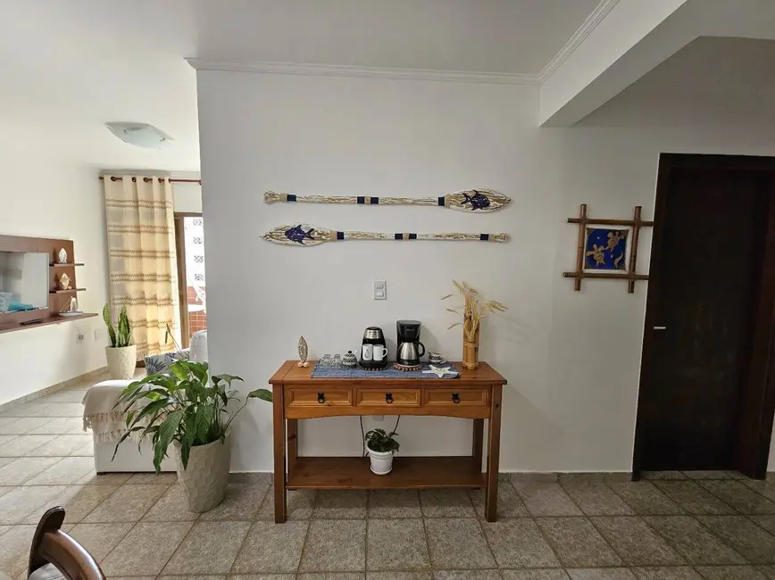 Foto 2 de Apartamento com 2 quartos à venda, 80m2 em Centro, Ubatuba - SP