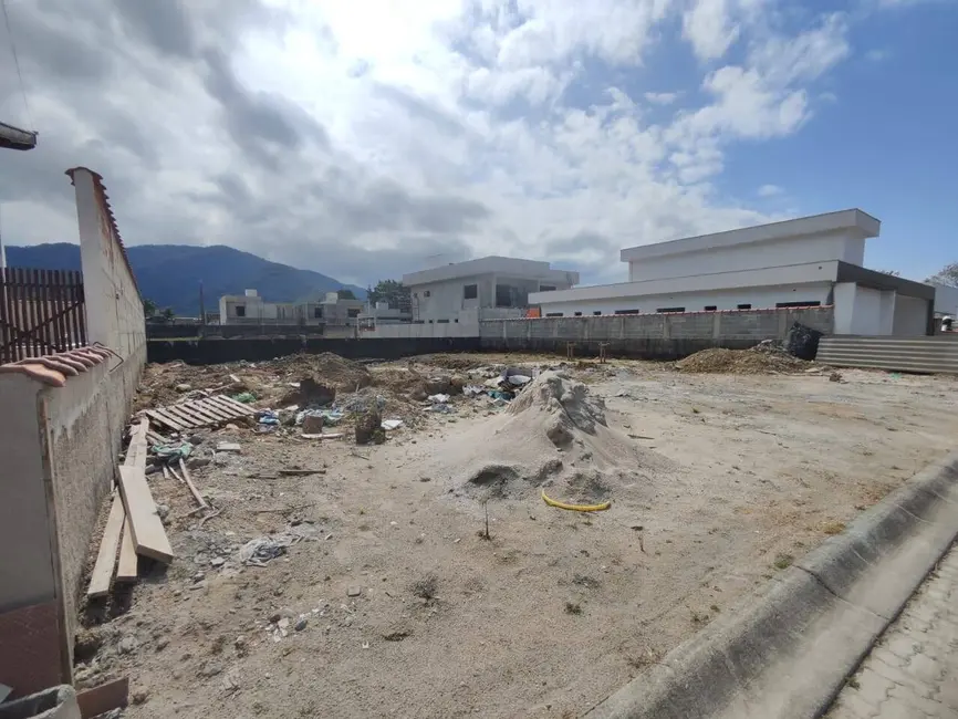 Foto 3 de Terreno / Lote à venda, 500m2 em Ubatuba - SP