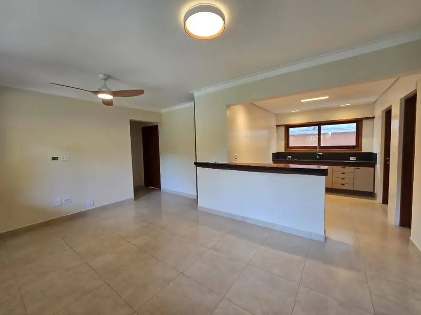 Foto 5 de Casa com 2 quartos à venda, 450m2 em Ubatuba - SP