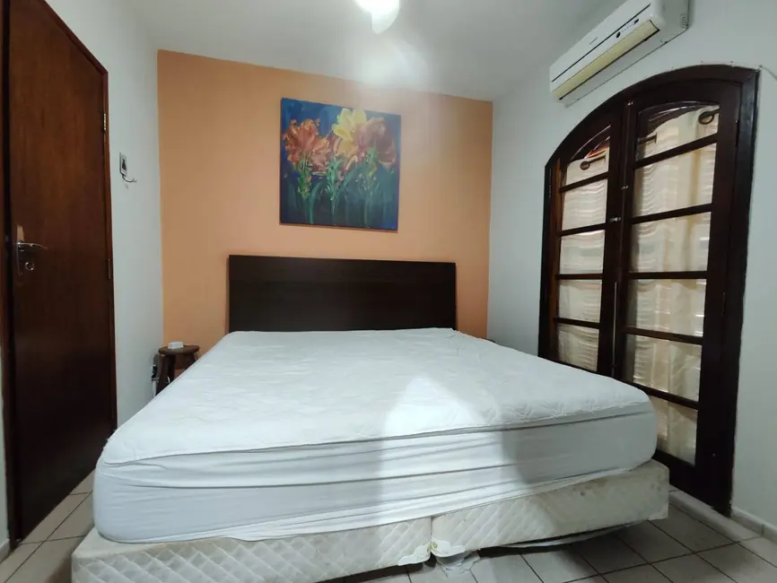 Foto 16 de Casa à venda, 210m2 em Ubatuba - SP