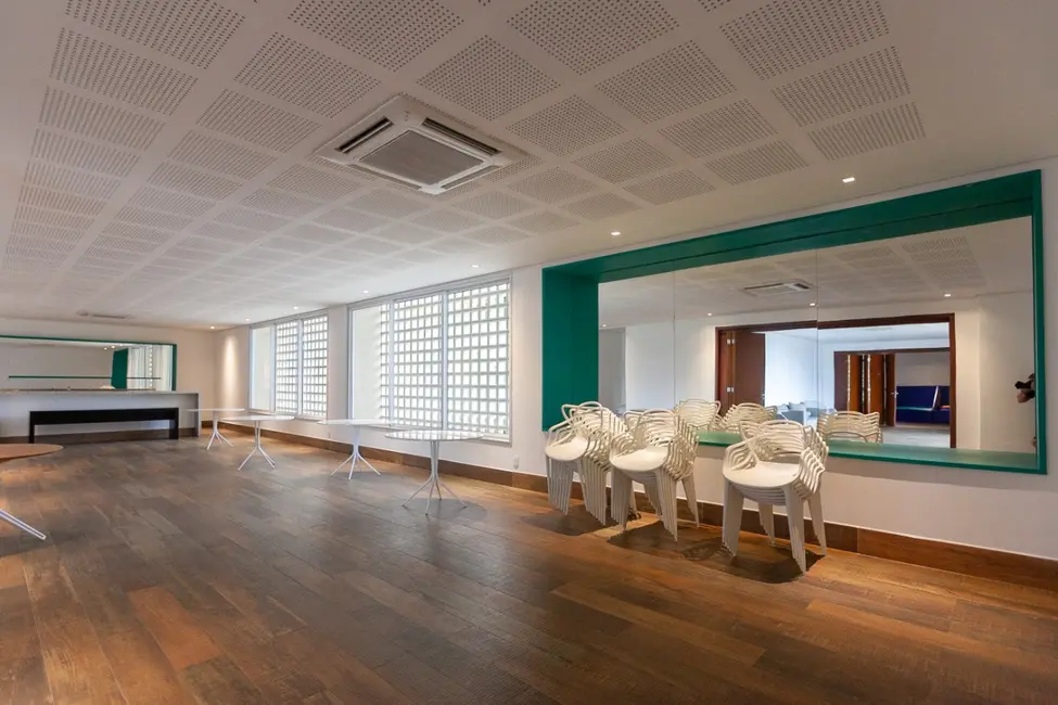 Foto 4 de Apartamento com 3 quartos à venda, 150m2 em Ubatuba - SP