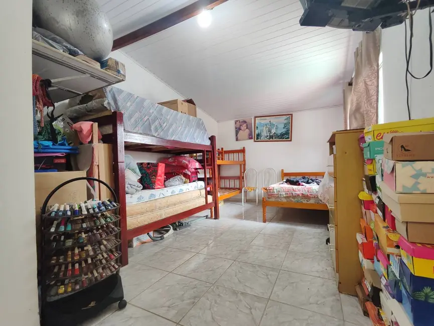 Casa com 2 quartos à venda, 450m2 em Ubatuba - SP - imagem 8 Foto 8 de Casa com 2 quartos à venda, 450m2 em Ubatuba - SP