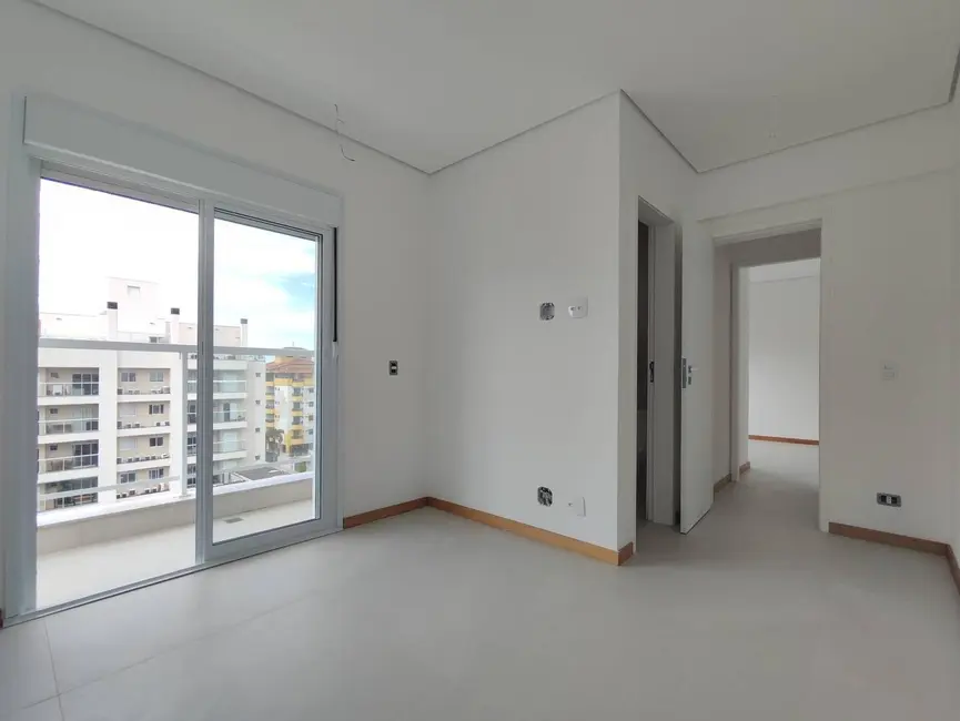 Foto 3 de Cobertura com 3 quartos à venda, 137m2 em Ubatuba - SP