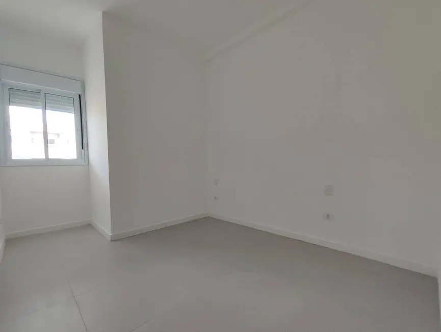 Foto 2 de Apartamento com 3 quartos à venda, 91m2 em Ubatuba - SP