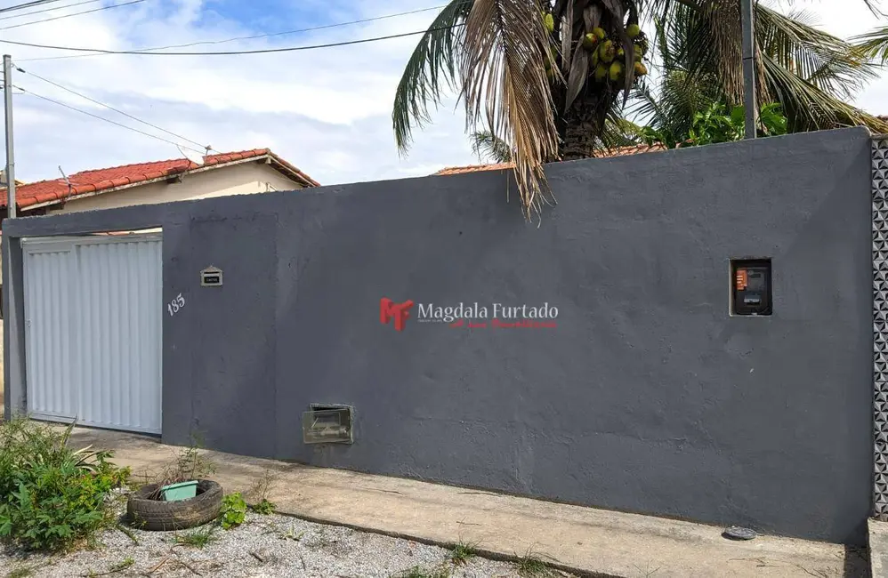 Foto 2 de Casa com 1 quarto à venda, 135m2 em Cabo Frio - RJ