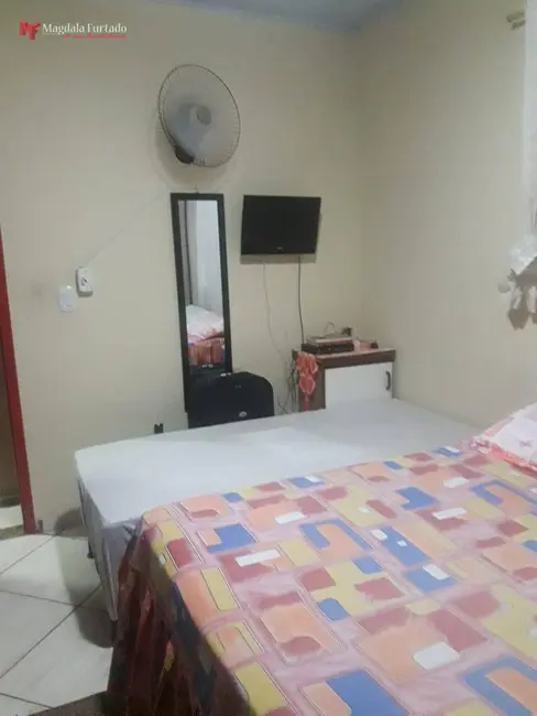 Foto 2 de Casa com 2 quartos à venda, 104m2 em Cabo Frio - RJ