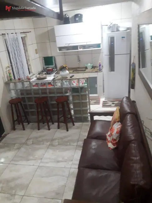 Foto 4 de Casa com 2 quartos à venda, 104m2 em Cabo Frio - RJ