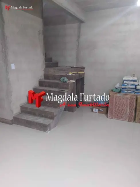 Casa com 2 quartos à venda, 84m2 em Cabo Frio - RJ - imagem 3 Foto 3 de Casa com 2 quartos à venda, 84m2 em Cabo Frio - RJ