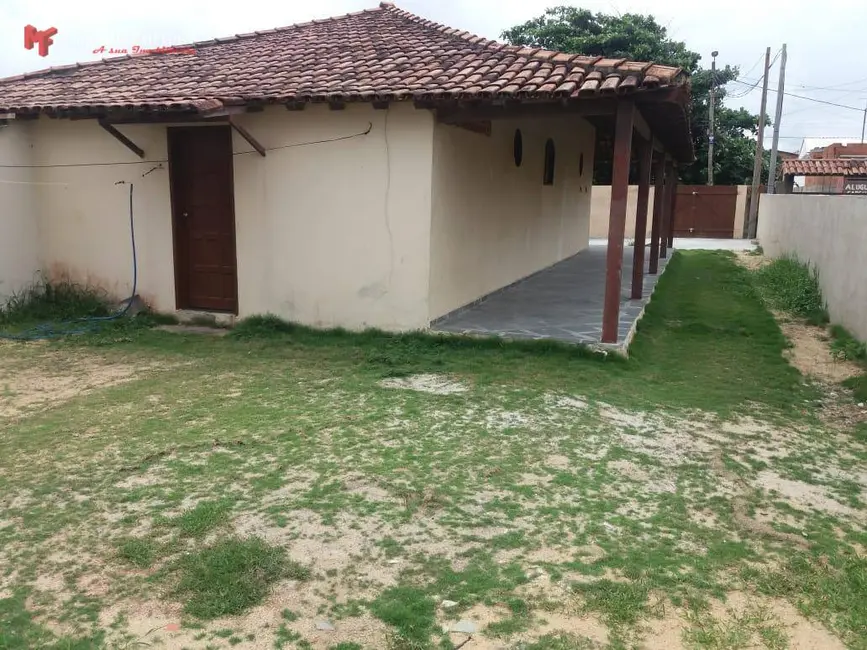 Foto 2 de Casa com 2 quartos à venda, 250m2 em Cabo Frio - RJ