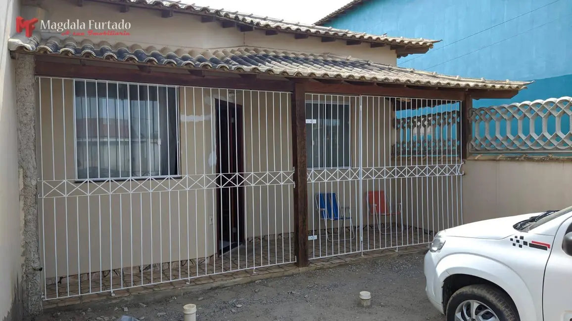 Foto 2 de Casa com 2 quartos à venda, 120m2 em Cabo Frio - RJ
