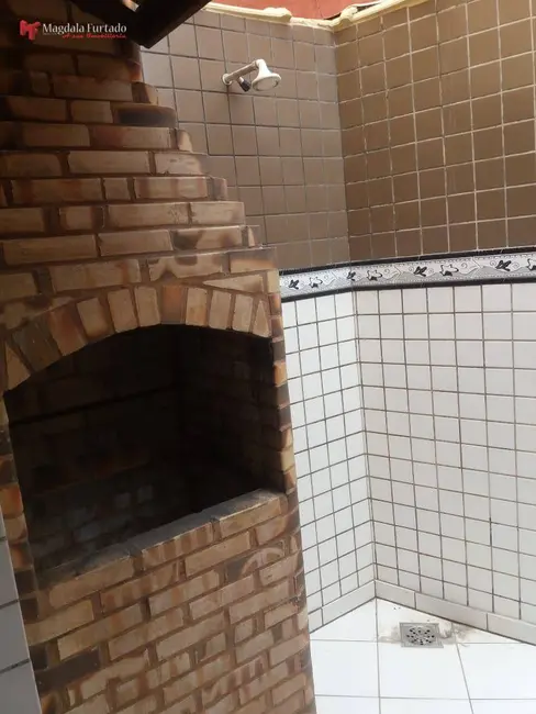 Foto 2 de Casa com 2 quartos à venda, 100m2 em Cabo Frio - RJ