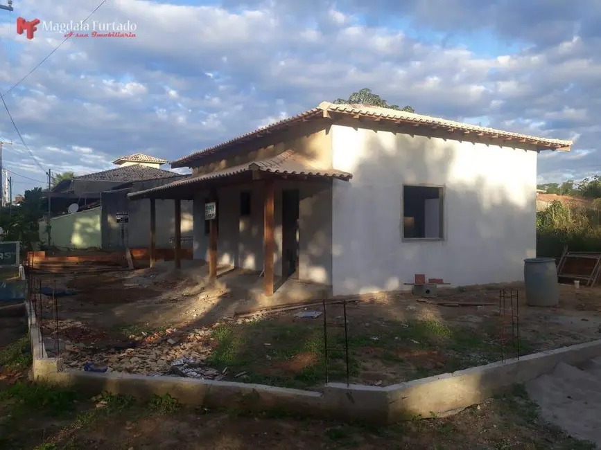 Foto 3 de Casa com 2 quartos à venda, 180m2 em Cabo Frio - RJ