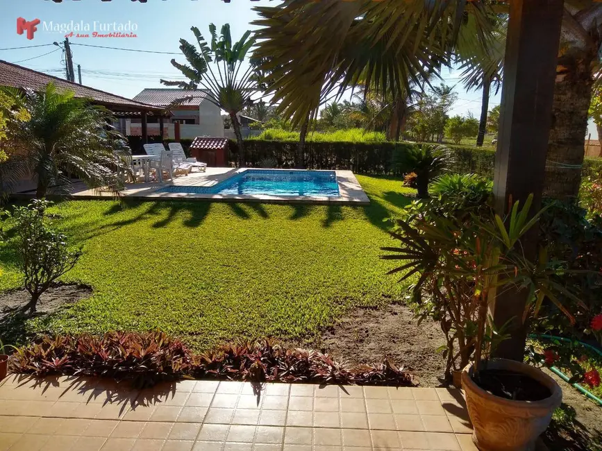 Casa com 3 quartos à venda, 600m2 em Cabo Frio - RJ - imagem 3 Foto 3 de Casa com 3 quartos à venda, 600m2 em Cabo Frio - RJ