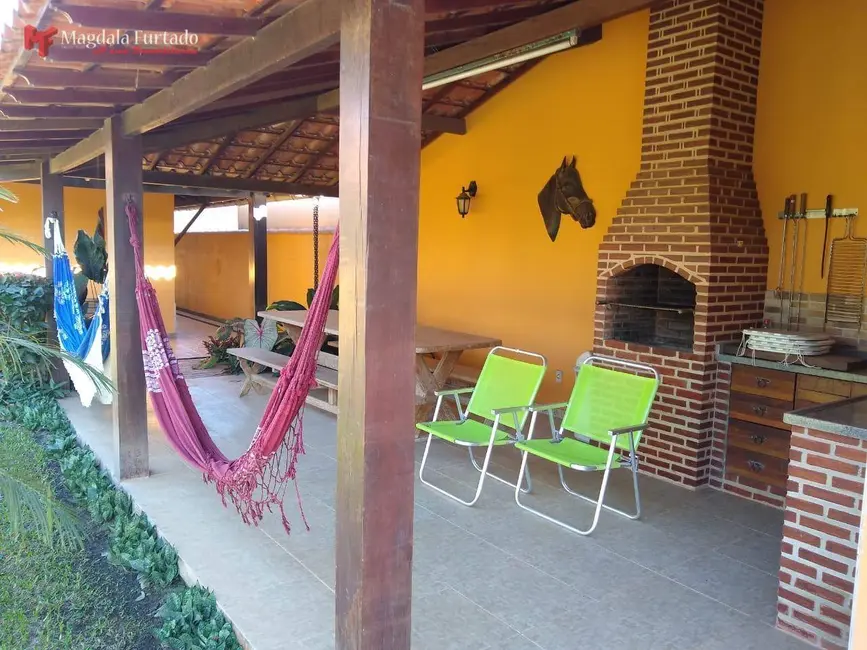 Casa com 3 quartos à venda, 600m2 em Cabo Frio - RJ - imagem 4 Foto 4 de Casa com 3 quartos à venda, 600m2 em Cabo Frio - RJ