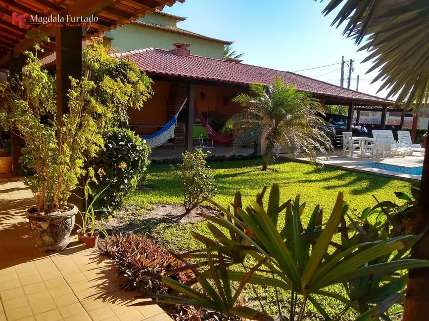 Foto 1 de Casa com 3 quartos à venda, 600m2 em Cabo Frio - RJ