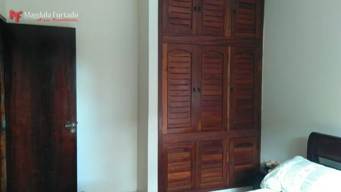 Casa com 3 quartos à venda, 600m2 em Verão Vermelho (Tamoios), Cabo Frio - RJ - imagem 8 Foto 8 de Casa com 3 quartos à venda, 600m2 em Verão Vermelho (Tamoios), Cabo Frio - RJ