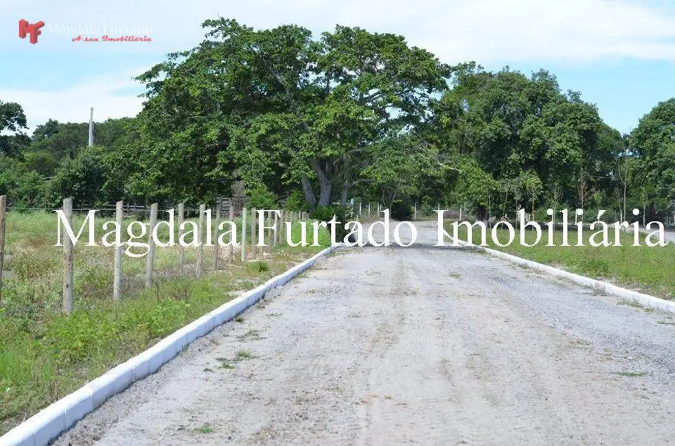 Foto 1 de Terreno / Lote à venda, 221m2 em Cabo Frio - RJ