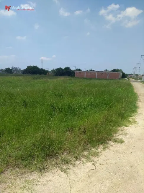 Foto 3 de Terreno / Lote à venda, 238m2 em Cabo Frio - RJ
