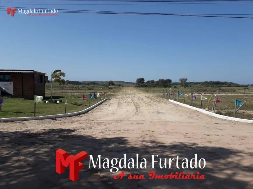 Foto 3 de Terreno / Lote à venda, 180m2 em Cabo Frio - RJ