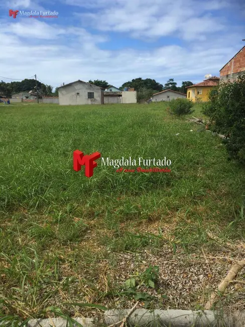 Foto 2 de Terreno / Lote à venda, 300m2 em Cabo Frio - RJ