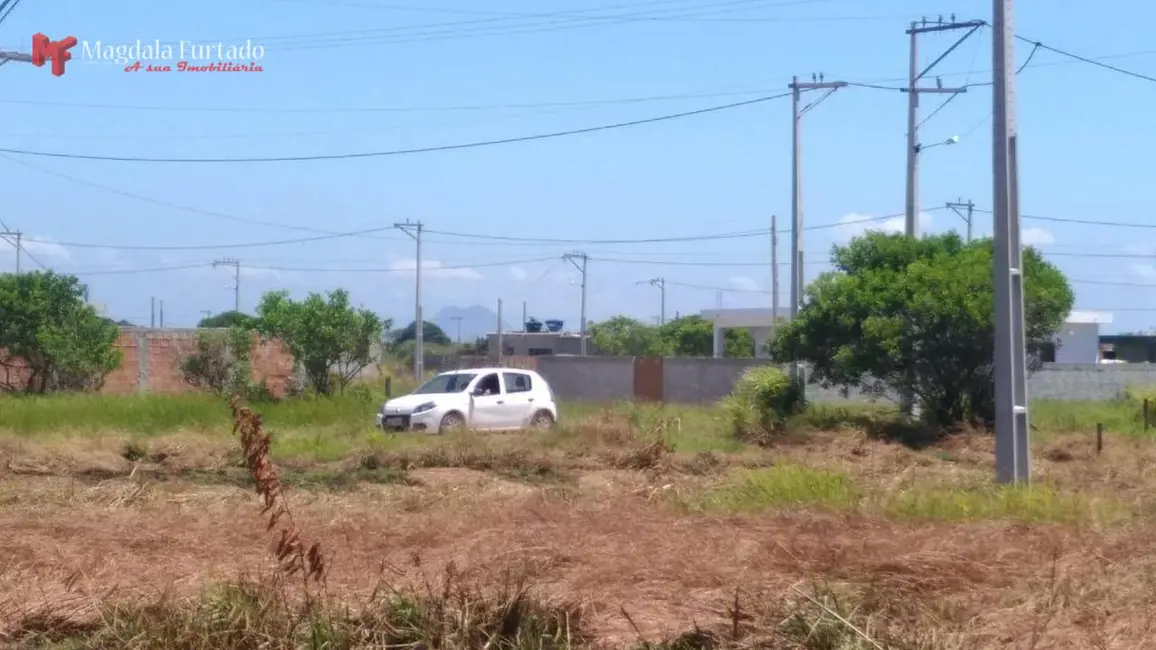 Foto 1 de Terreno / Lote à venda, 200m2 em Cabo Frio - RJ