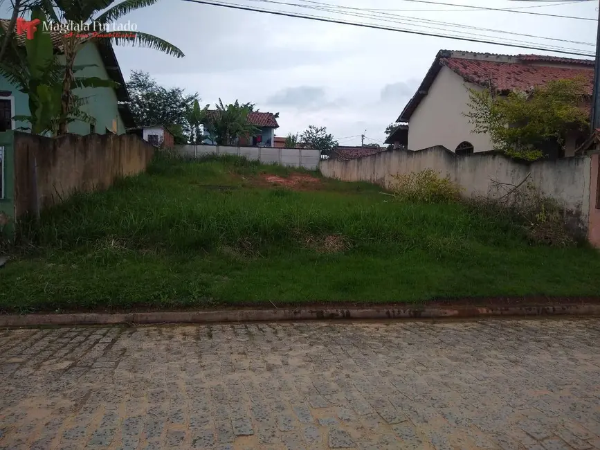 Foto 2 de Terreno / Lote à venda, 360m2 em Jardim Patrícia, Rio Das Ostras - RJ