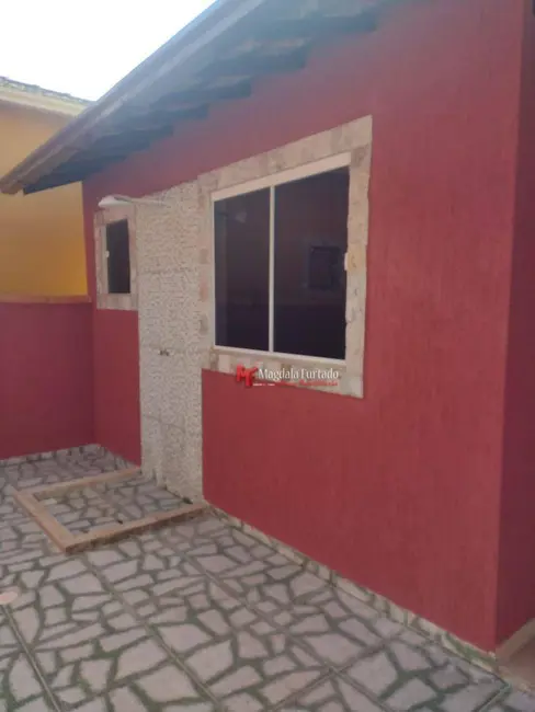 Foto 2 de Casa com 3 quartos à venda, 210m2 em Cabo Frio - RJ