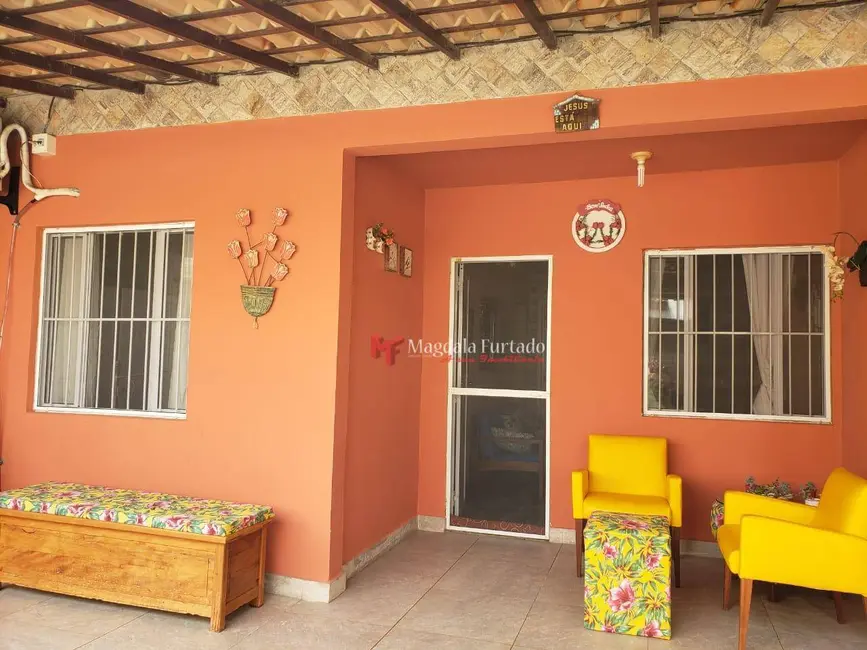 Foto 1 de Casa com 3 quartos à venda, 210m2 em Casimiro De Abreu - RJ