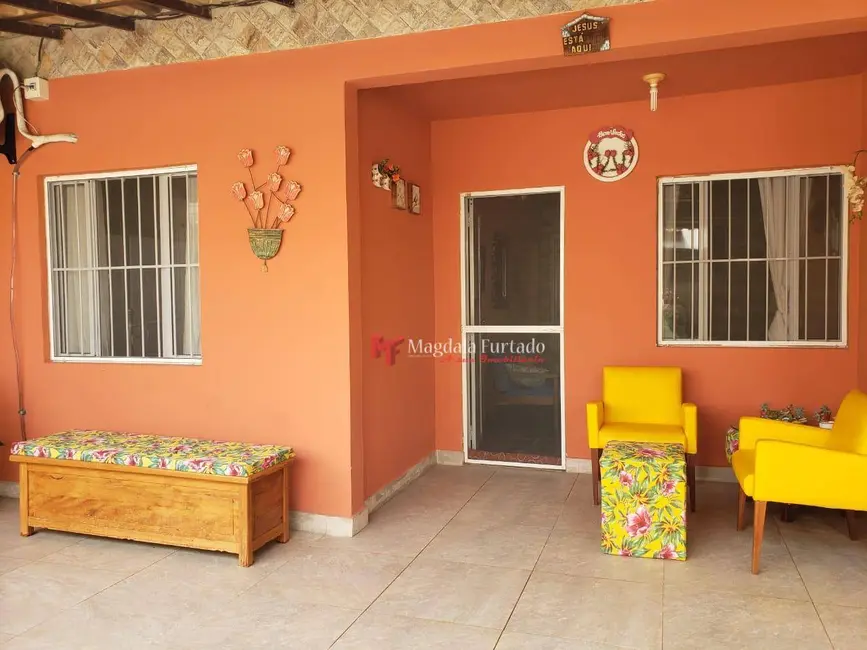 Casa com 3 quartos à venda, 210m2 em Casimiro De Abreu - RJ - imagem 5 Foto 5 de Casa com 3 quartos à venda, 210m2 em Casimiro De Abreu - RJ